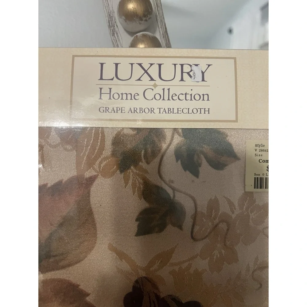 Luxury‎ Home Collection Grape Arbor Tablecloth 60x84 Oblong Oval Fall